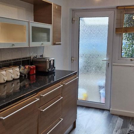 Tivoli Bungalow Уестън сюпър Меър Екстериор снимка