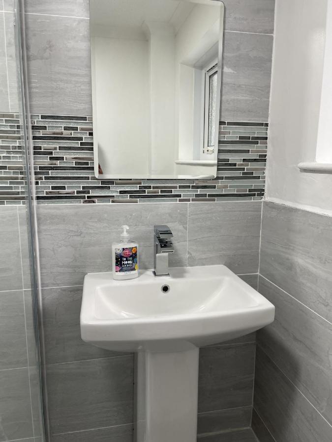 Tivoli Bungalow Уестън сюпър Меър Екстериор снимка
